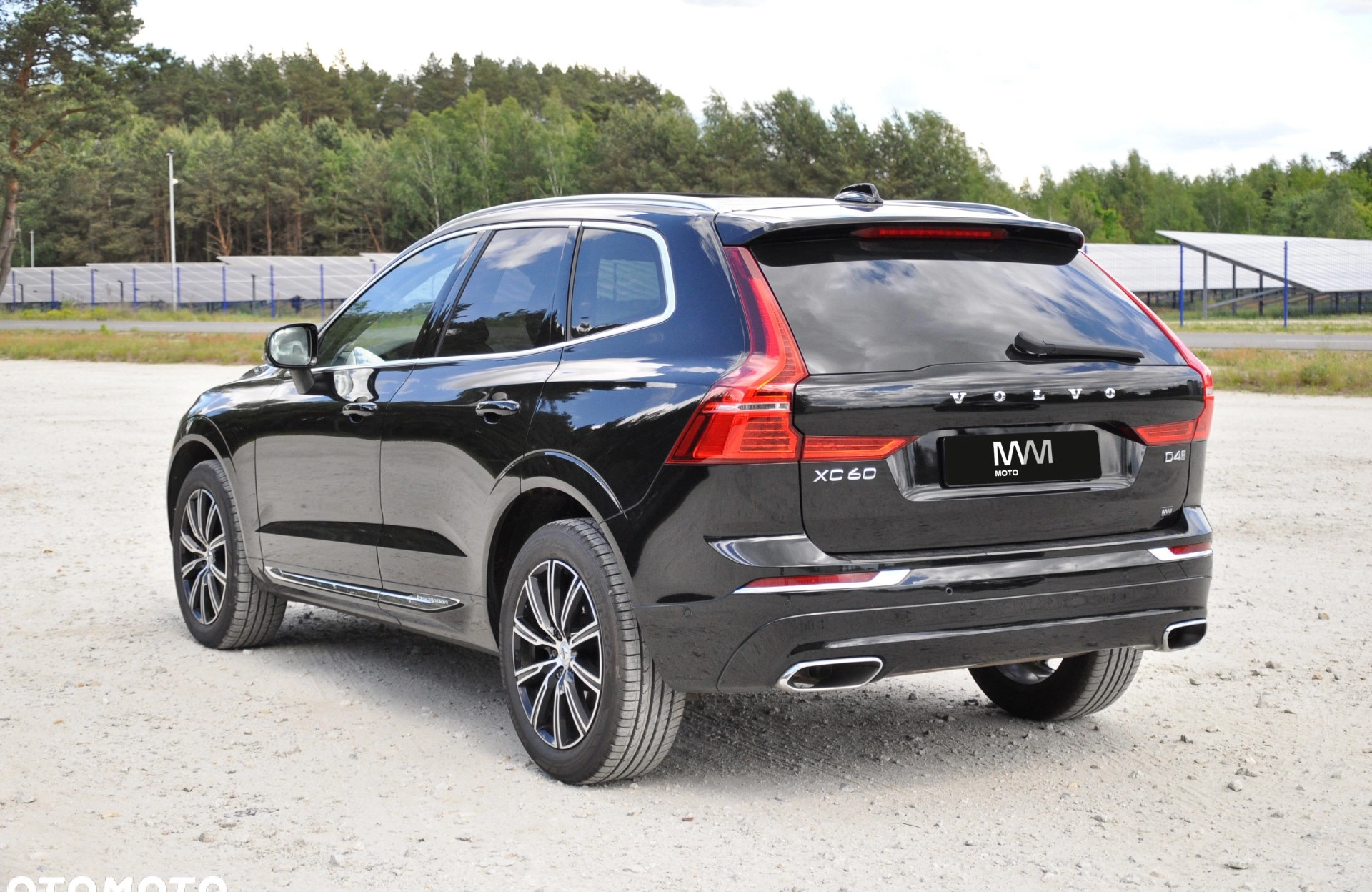Volvo XC 60 cena 147600 przebieg: 164500, rok produkcji 2020 z Leżajsk małe 781